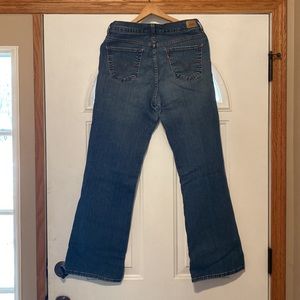 Women’s Levi Jeans